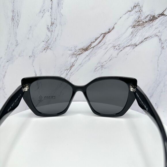 New PRADA Sunglasses - Picture 15 of 16